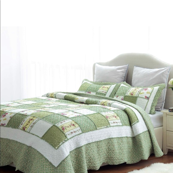Bedsure Bedding Bedsure Floral Queen 3 Pc Quilted Comforter Set Poshmark